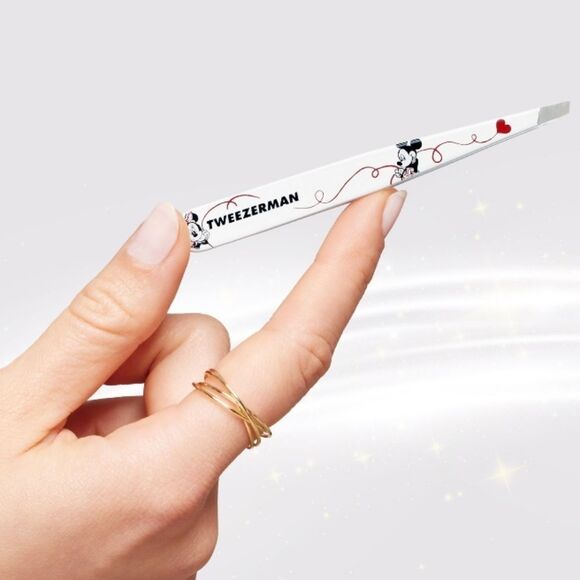 Tweezerman X Disney Mickey & Minnie Mouse Forever In Love Slant Tweezer - Picture 3 of 8